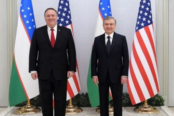 Помпео пообещал Мирзиёеву поскорее принять Узбекистан в ВТО