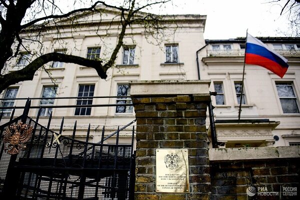 Посольство России ответило Лондону на обвинения в «притеснении христиан»
