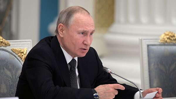 Путин согласился с датой голосования по поправкам в Конституцию