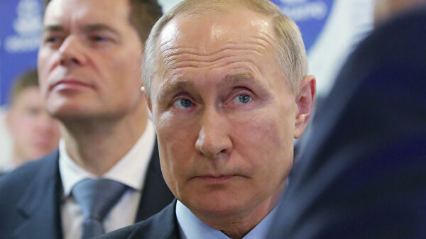 Путин заявил о необходимости всенародного голосования по Конституции