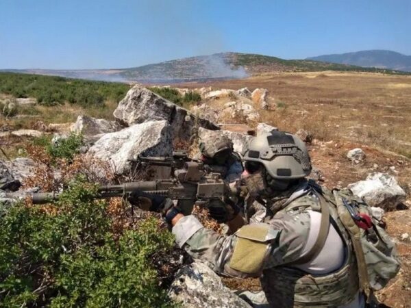 Российский спецназ попал в кадр на линии фронта в Большом Идлибе