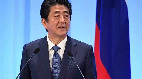 СМИ: Синдзо Абэ принял приглашение приехать в Москву на 9 Мая