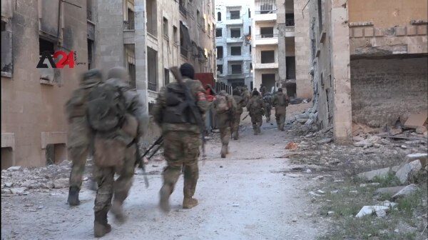 Террористы контратакуют под сирийским Алеппо, захватили танк Т-90