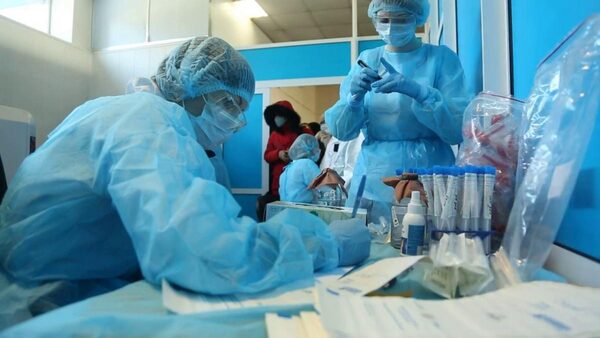 В Минздраве рассказали о затруднениях с тестированием вакцины от коронавируса