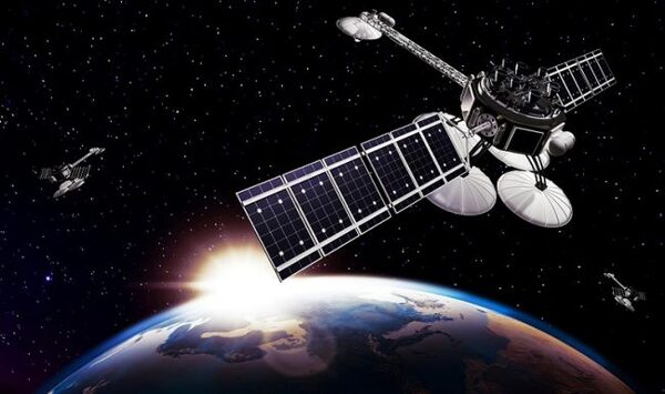 В НАТО назвали космос опасным из-за спутников России и Китая