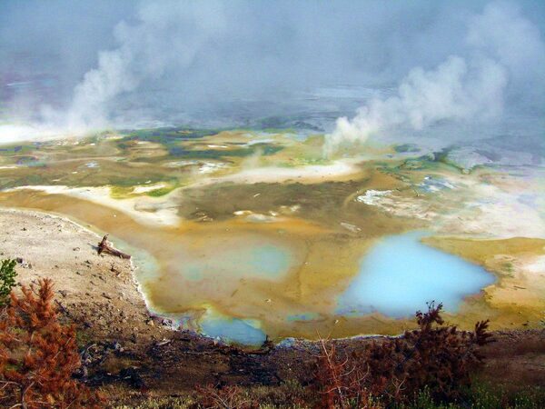 Колебание земной коры в районе вулкана Йеллоустоун будоражит умы учёных