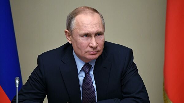 Путин поручил провести реформацию института гражданства в России