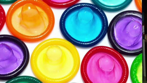 Роскачество обнаружило в презервативах цинк и изопропанол