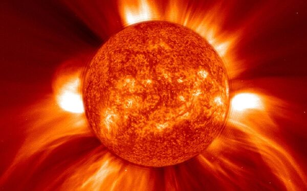 Таинственный взрыв произошел на обратной стороне Солнца