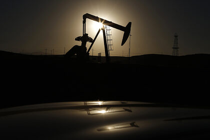Цена на нефть резко обвалилась