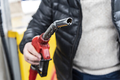 Цены на бензин в России стали выгодны бюджету