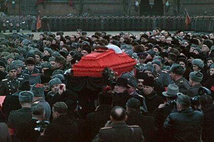 Okko даст россиянам возможность увидеть похороны Сталина и концерт Лепса
