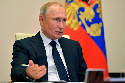 Путин перенес срок предоставления главами госучреждений сведений о доходах
