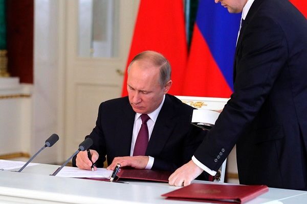 Путин подписал указ о продлении нерабочих дней