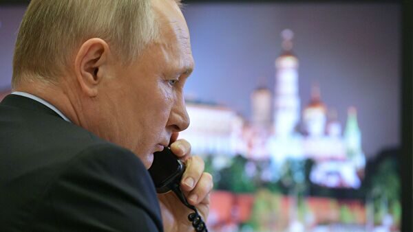 Путин провел телефонный разговор с Си Цзиньпином