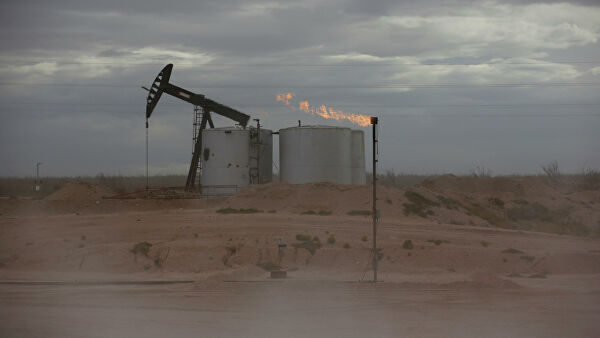 СМИ: США будут сдавать емкости для нефти в стратегическом резерве