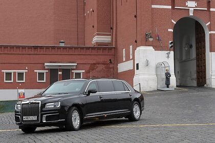 Стали известны сроки первой поставки машин из «Кортежа» Путина