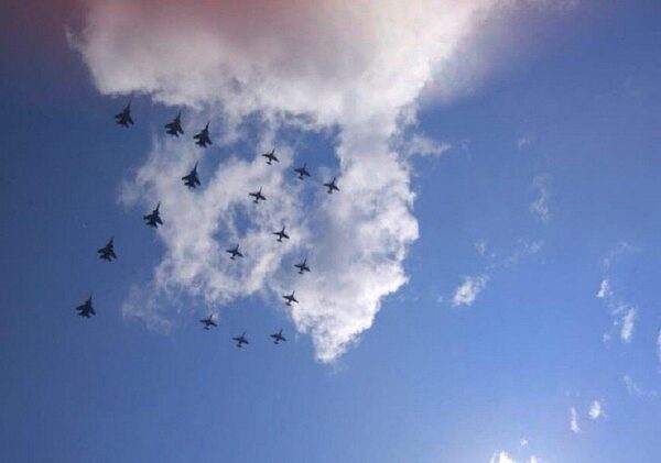 В Ростове провели репетицию воздушной части Парада Победы