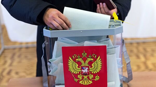 В случае введения режима ЧС в России голосования могут быть отложены