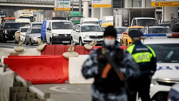 Власти Москвы не планируют запрещать поездки в другие регионы