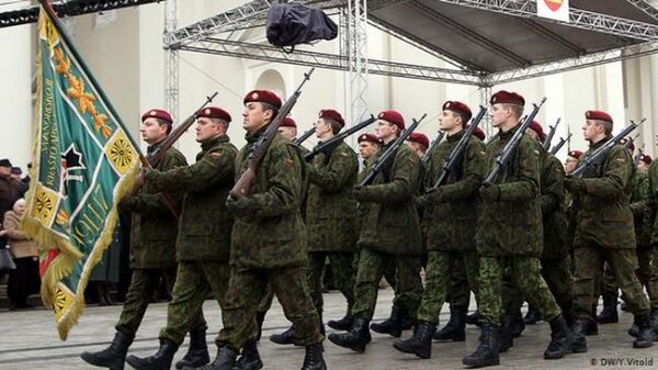 Мнение: Литва оплачивает военными расходами поддержку США