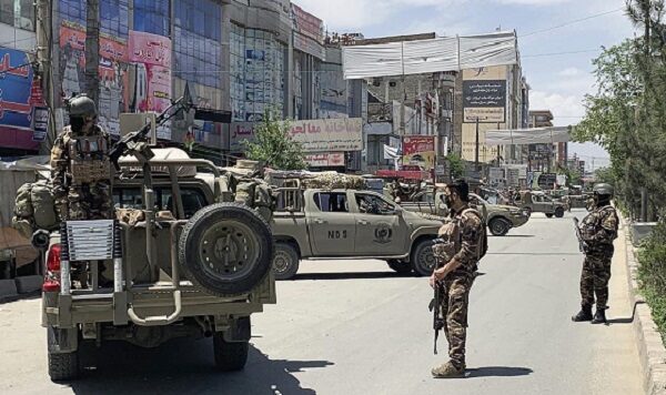 Президент Афганистана приказал силовикам атаковать террористов