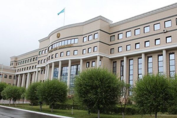 «В Казахстане не ведутся никакие разработки биологического оружия» — МИД