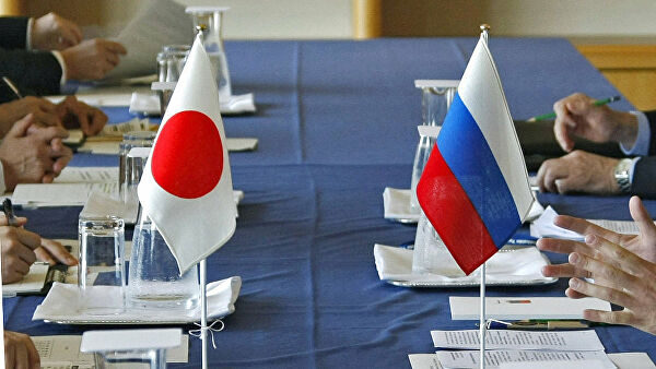 В онлайн-режиме. Япония готовится возобновить контакты с РФ на уровне МИД