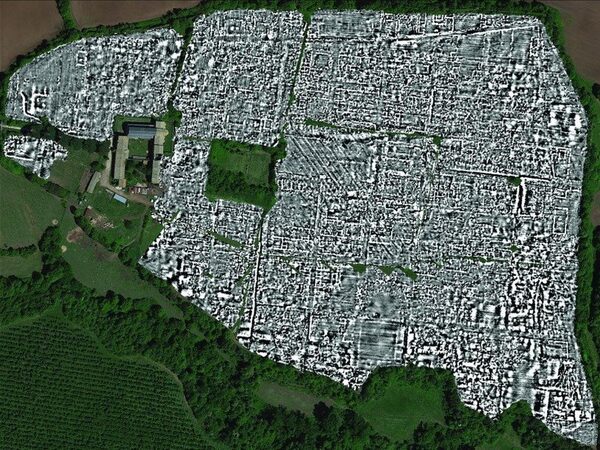 Археологи составили карту античного города без раскопок