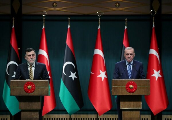Эрдоган отказал Хафтару в праве быть за столом переговоров по Ливии
