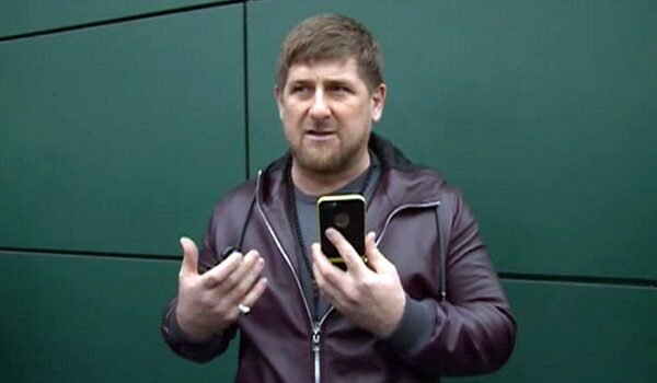 Кадыров назвал “страшилкой и бредом” слухи о зомбировании населения Чечни с помощью 5G