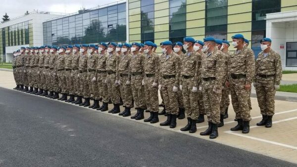 Казахстанские военные прибыли в Россию для участия в Параде Победы