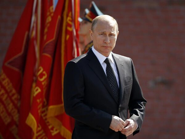Политолог: Путин предлагает россиянам новый договор с властью
