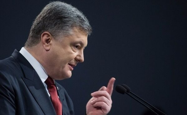 Порошенко заявил об «уникальном шансе вернуть Крым» Украине