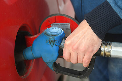 Цена бензина в России установила новый рекорд