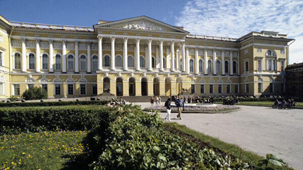 Эрмитаж и Русский музей вновь открылись для посетителей