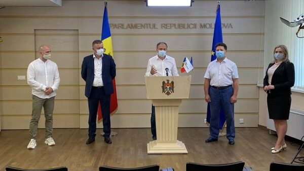 Канду: Молдавские власти запугивают оппозицию