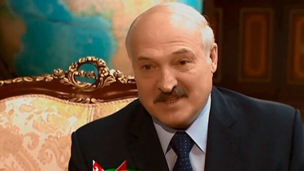 «Не дождетесь» — пресс-секретарь Лукашенко опровергла его госпитализацию