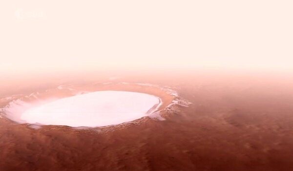 Орбитальный аппарат HRSC показал завораживающие снимки кратера Королёва на Марсе