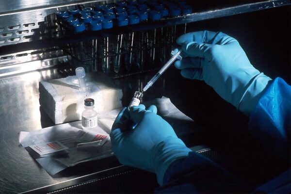 В МИД подозревают лабораторию в Грузии в тестировании биооружия