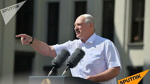 "Белоруссия погибнет": Лукашенко обратился к оппозиции