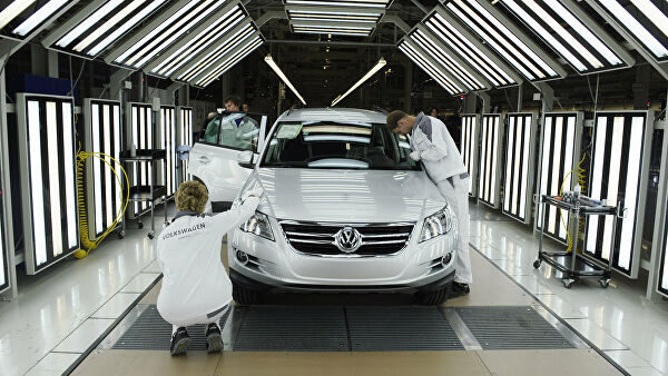 Как и ожидалось. Volkswagen приостановит производство на заводах в России
