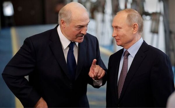 Лукашенко заявил о намерении попросить помощи у Путина