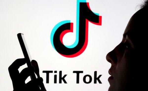 TikTok и WeChat в США официально запрещены