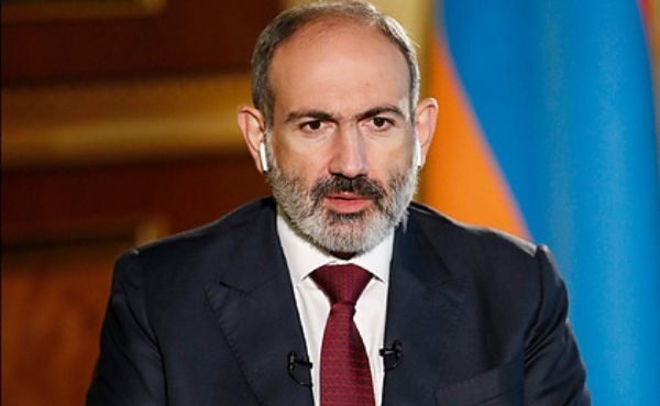 Пашинян: Армения ожидает от России более активных шагов по Карабаху