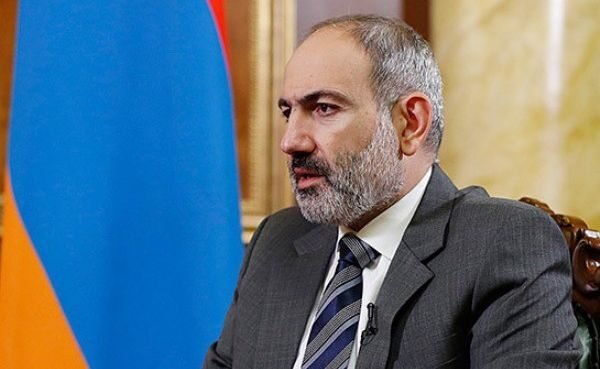 Пашинян: Армения примет ввод российских миротворцев в Карабах