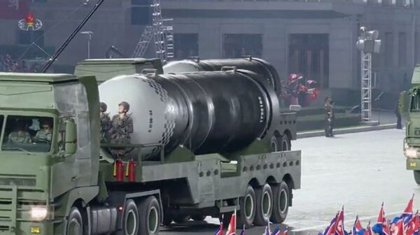 Пентагон изучает данные о новой межконтинентальной ракете КНДР