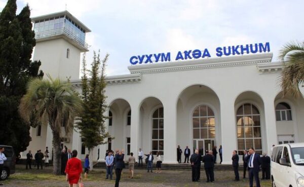 Президент Абхазии уверен: аэропорт «Сухум» заработает через три года
