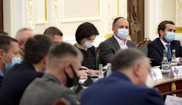 СНБО Украины: Решение КСУ о декларациях — катастрофа для страны