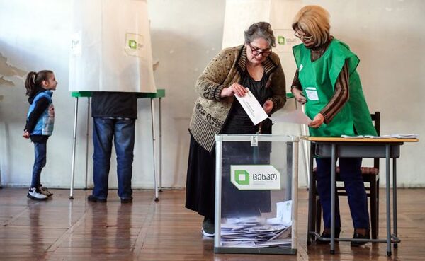 В Грузии сегодня пройдут выборы в парламент